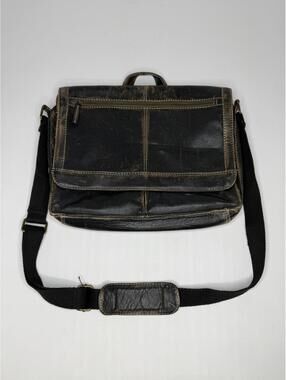 Black Rivet Distressed Black Leather Messenger Laptop Briefcase W/ Strap P65C